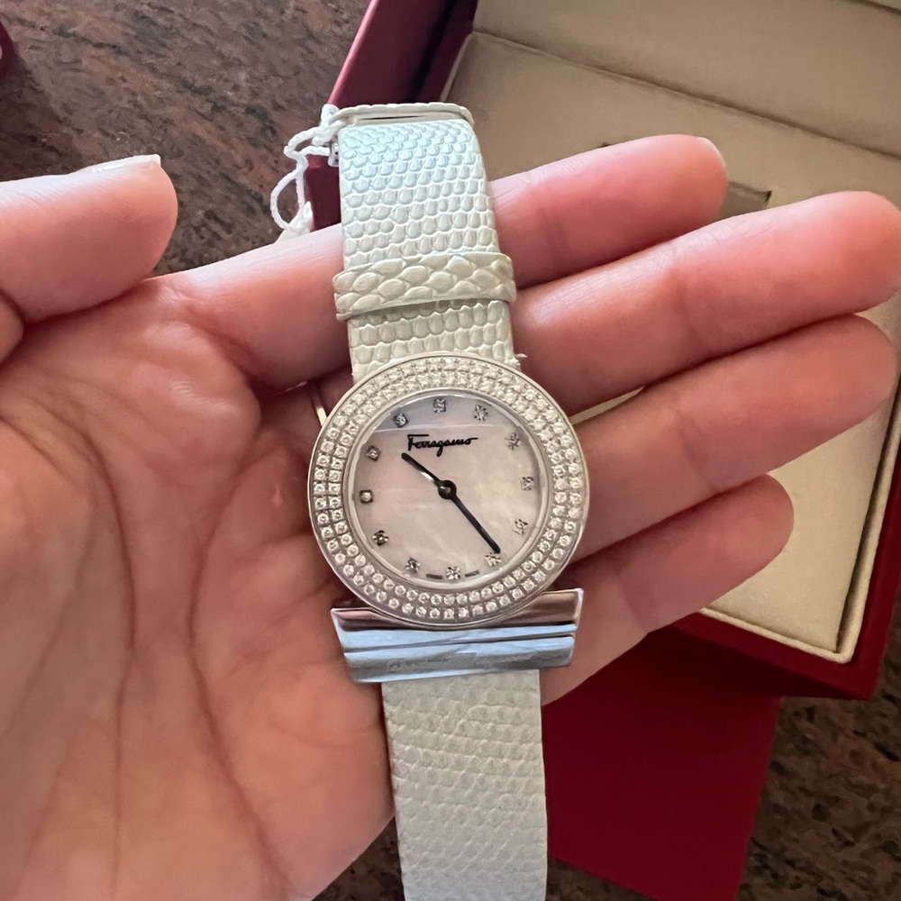 Ferragamo woman diamond white watch. Never been worn